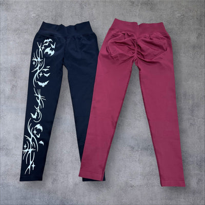 GOTHIC WINTER BATS - SCRUNCH LEGGINGS