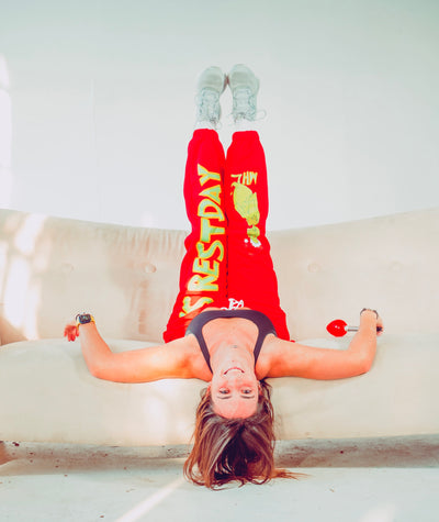 GRINCHY REST DAY- JOGGERS